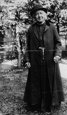 Vader Albert Lacombe (28 februari 1827 - 12 december 1916)